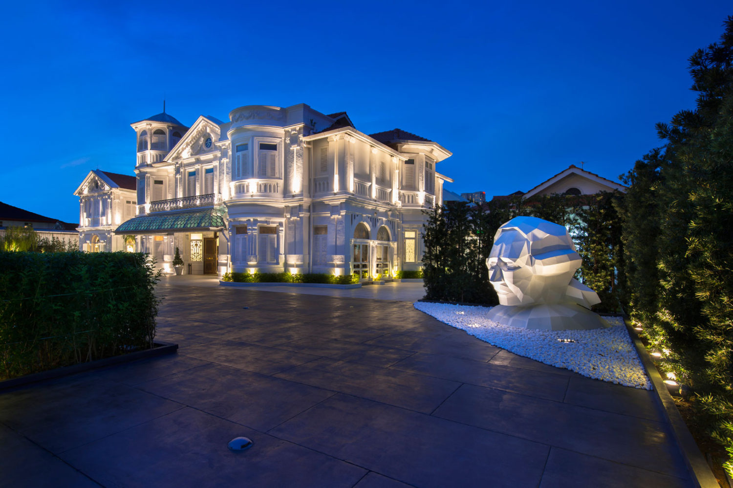 Macalister Mansion