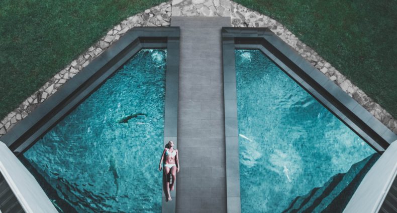 Hotel Pools