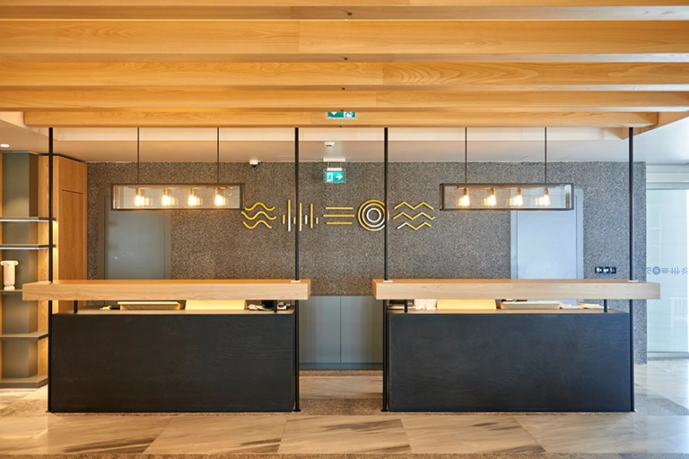 Hotel signage ideas that will highlight your property in the best way